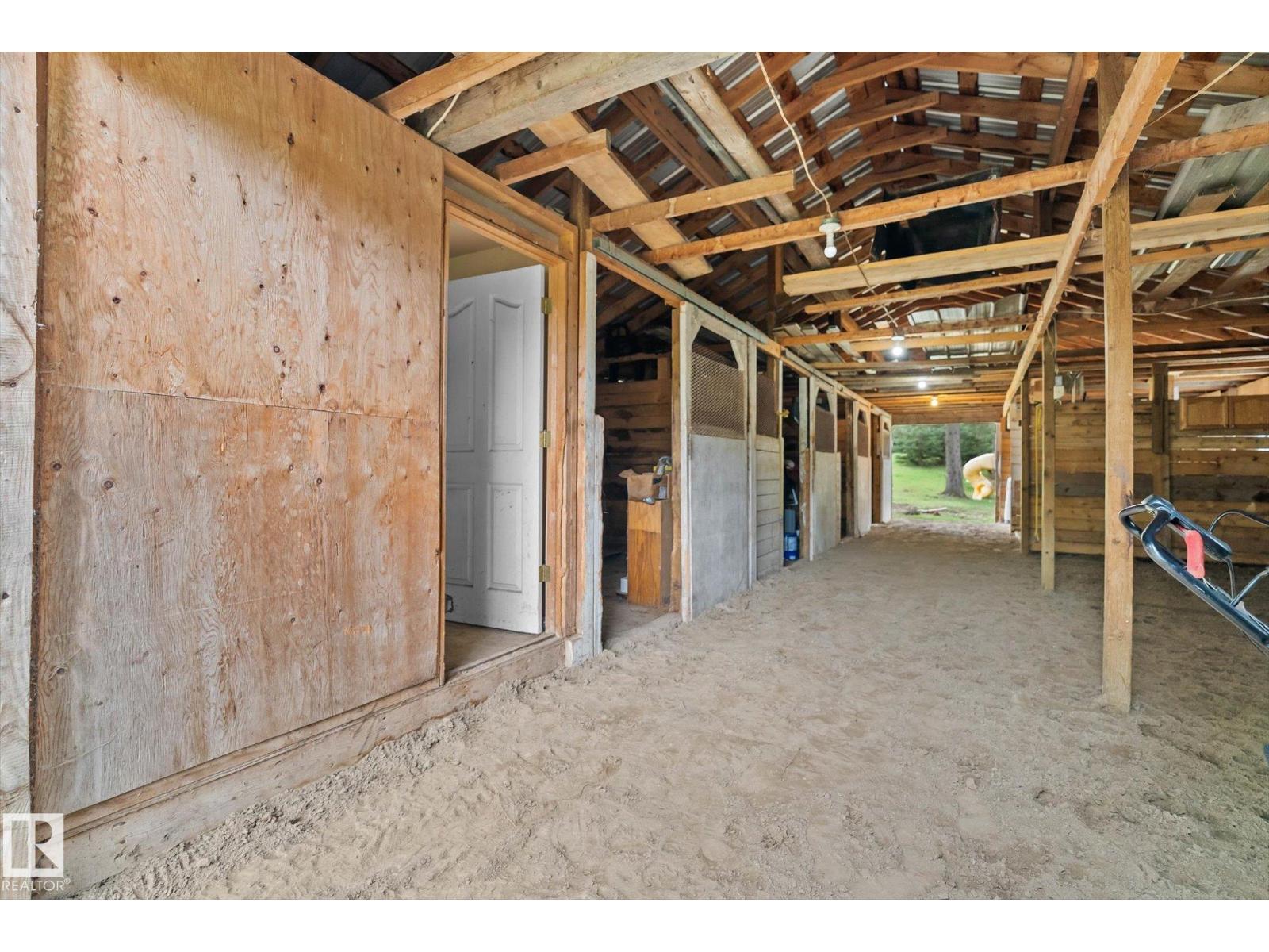 54426 Rge Road 15, Rural Lac Ste. Anne County, Alberta  T0E 1V0 - Photo 36 - E4460920