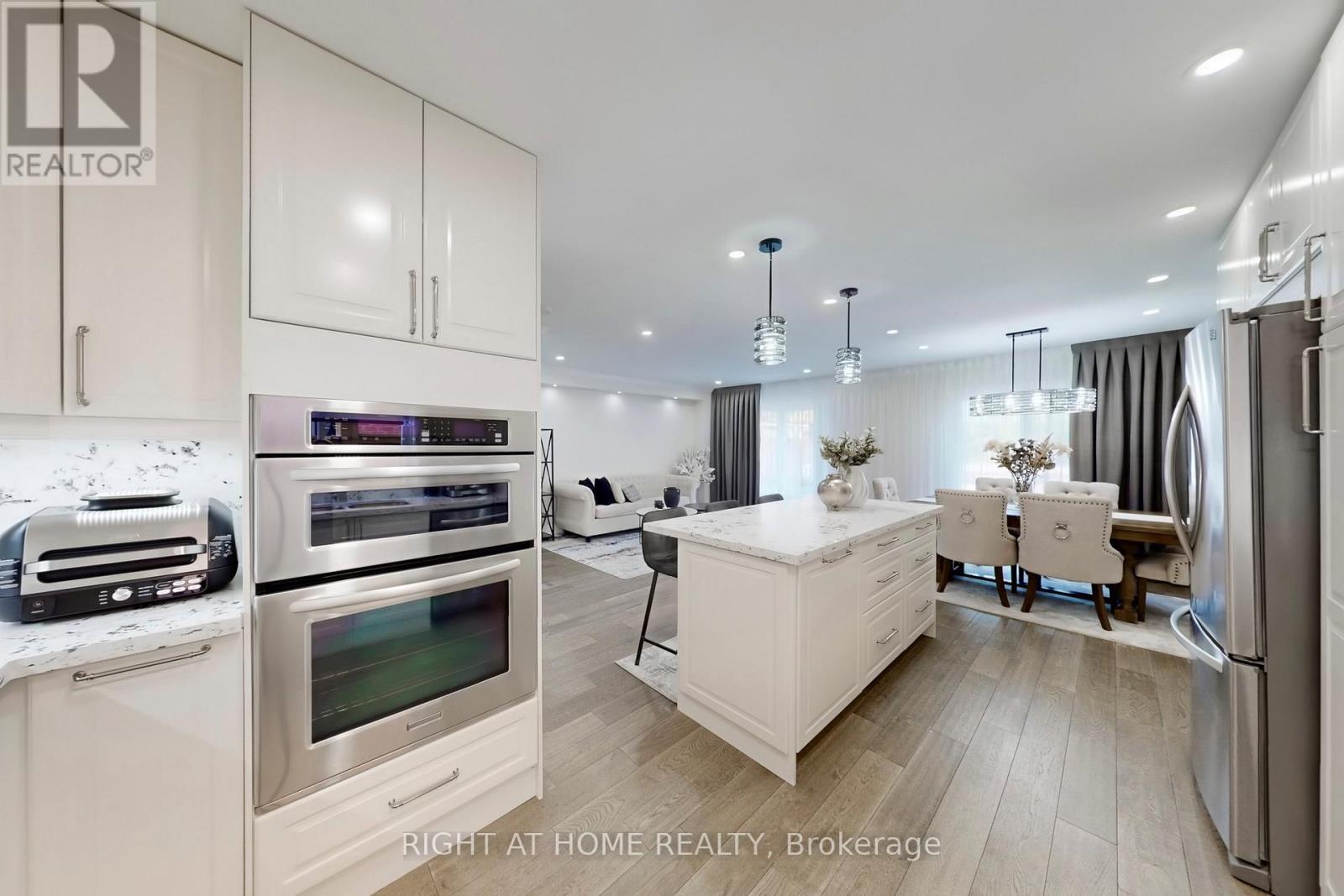 188 Oliver Lane, Vaughan (Maple), Ontario  L6A 1A9 - Photo 15 - N12445525
