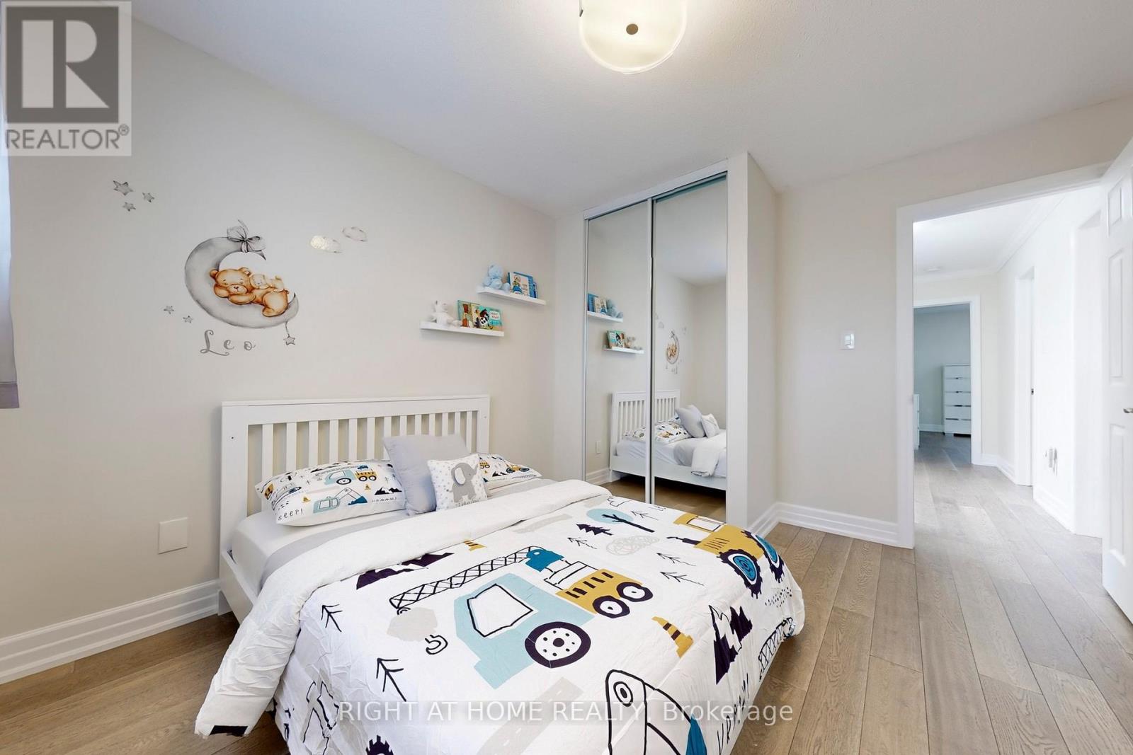 188 Oliver Lane, Vaughan (Maple), Ontario  L6A 1A9 - Photo 31 - N12445525