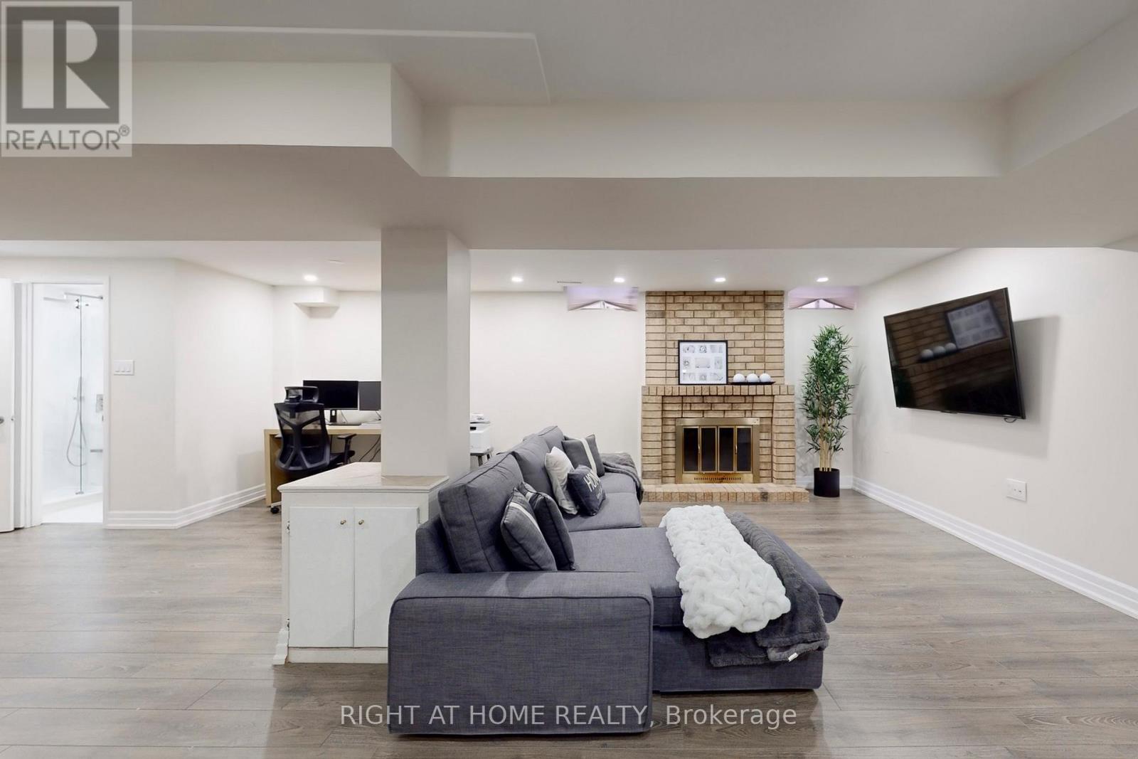 188 Oliver Lane, Vaughan (Maple), Ontario  L6A 1A9 - Photo 36 - N12445525