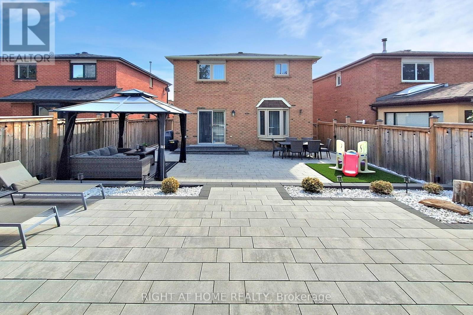 188 Oliver Lane, Vaughan (Maple), Ontario  L6A 1A9 - Photo 41 - N12445525