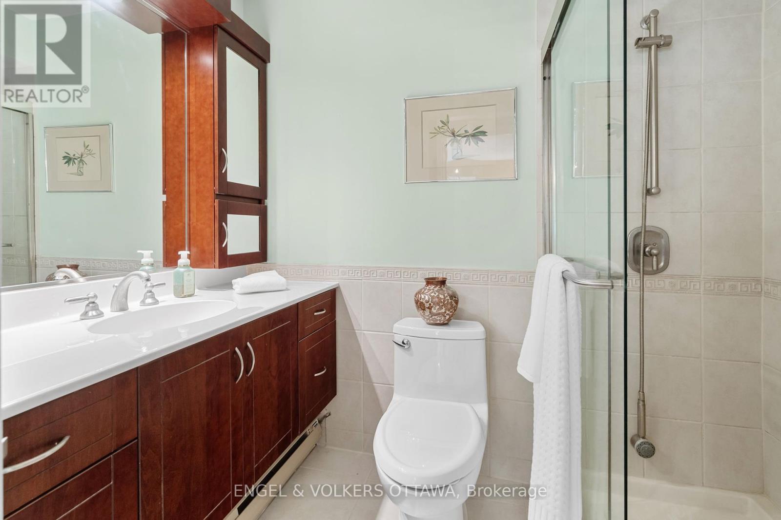4 - 74 Somerset Street W, Ottawa, Ontario  K2P 0H5 - Photo 20 - X12445536
