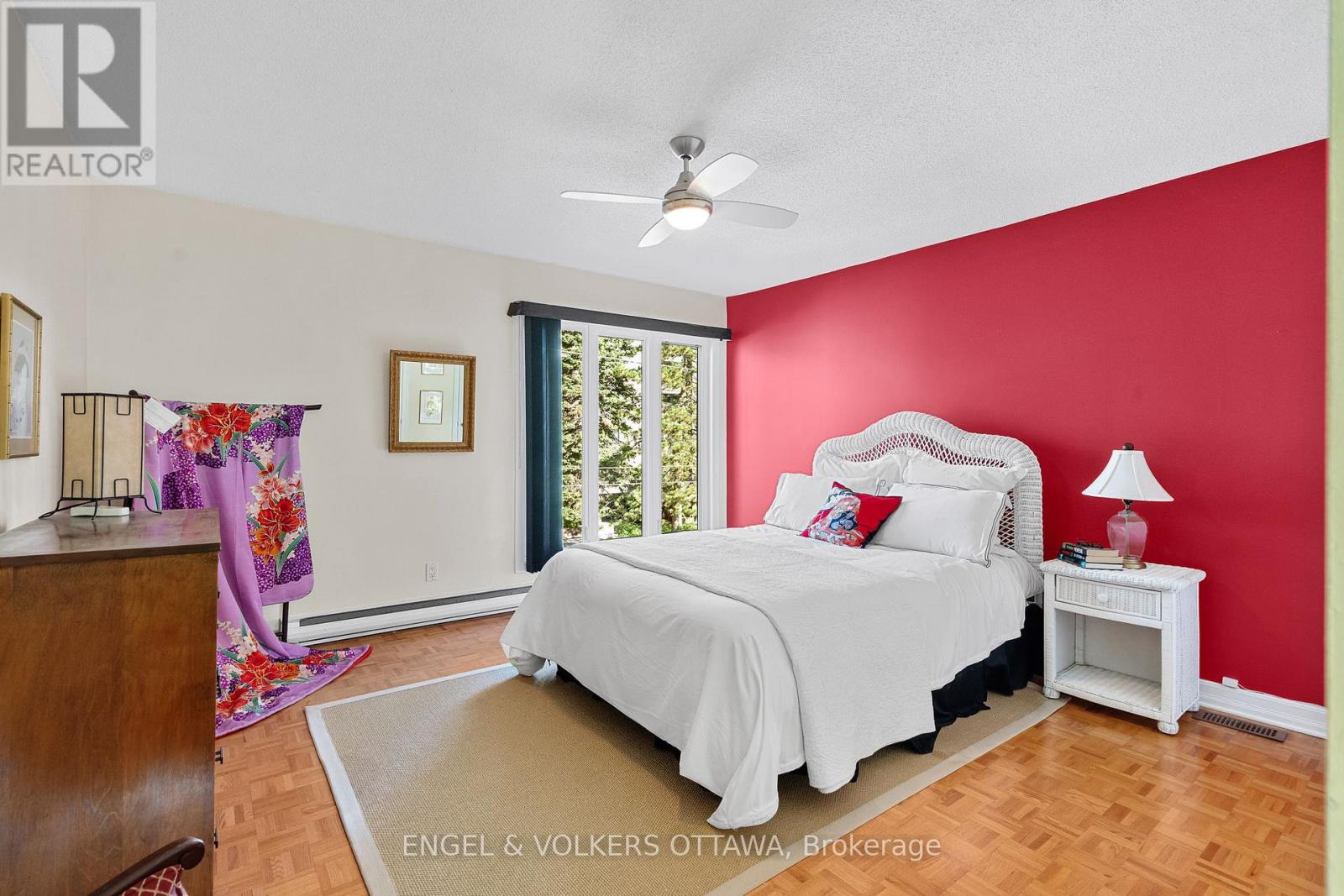 4 - 74 Somerset Street W, Ottawa, Ontario  K2P 0H5 - Photo 23 - X12445536