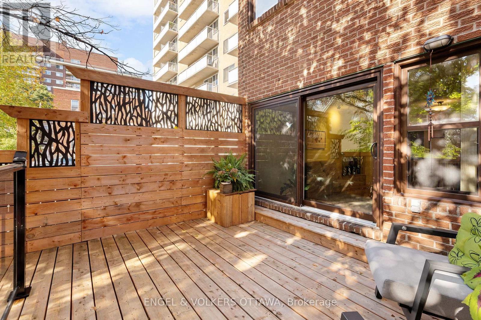 4 - 74 Somerset Street W, Ottawa, Ontario  K2P 0H5 - Photo 30 - X12445536