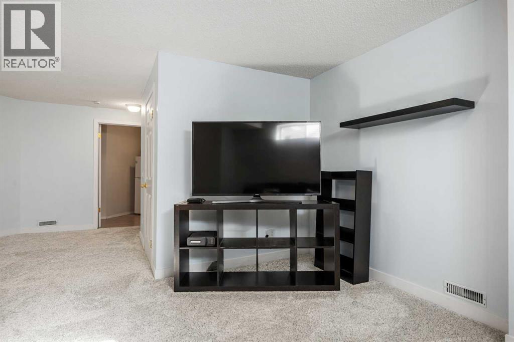 38 Harvest Park Circle Ne, Calgary, Alberta  T3K 4M8 - Photo 31 - A2261048