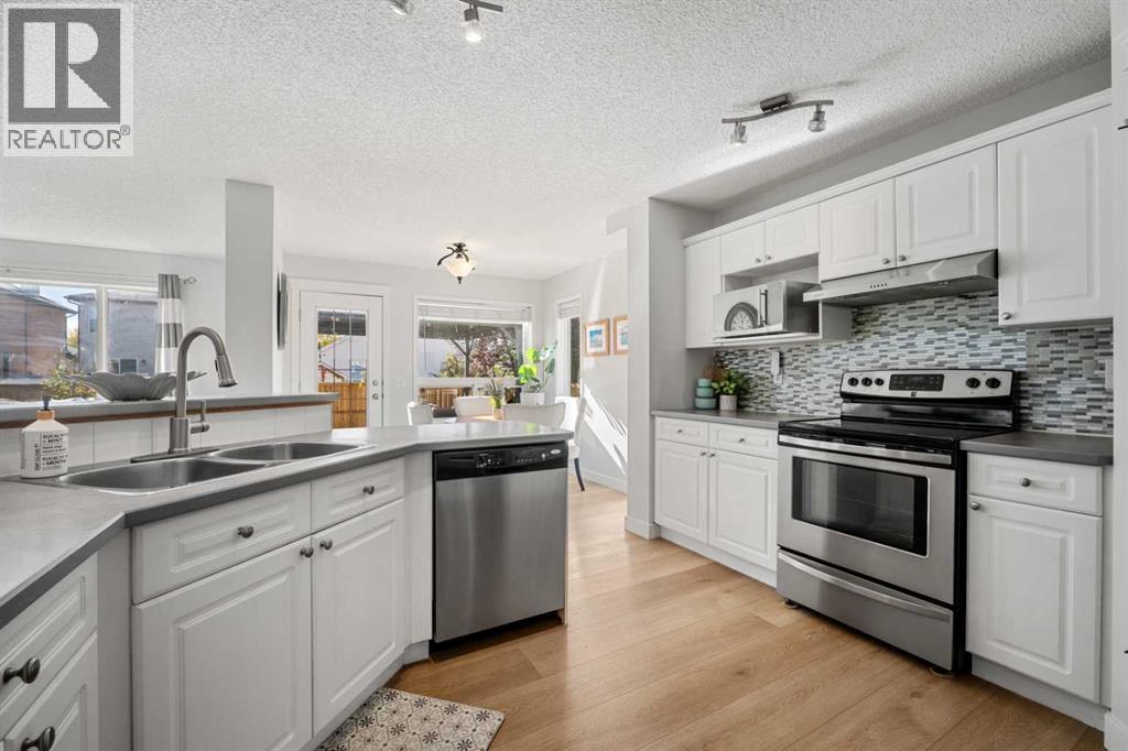 38 Harvest Park Circle Ne, Calgary, Alberta  T3K 4M8 - Photo 8 - A2261048