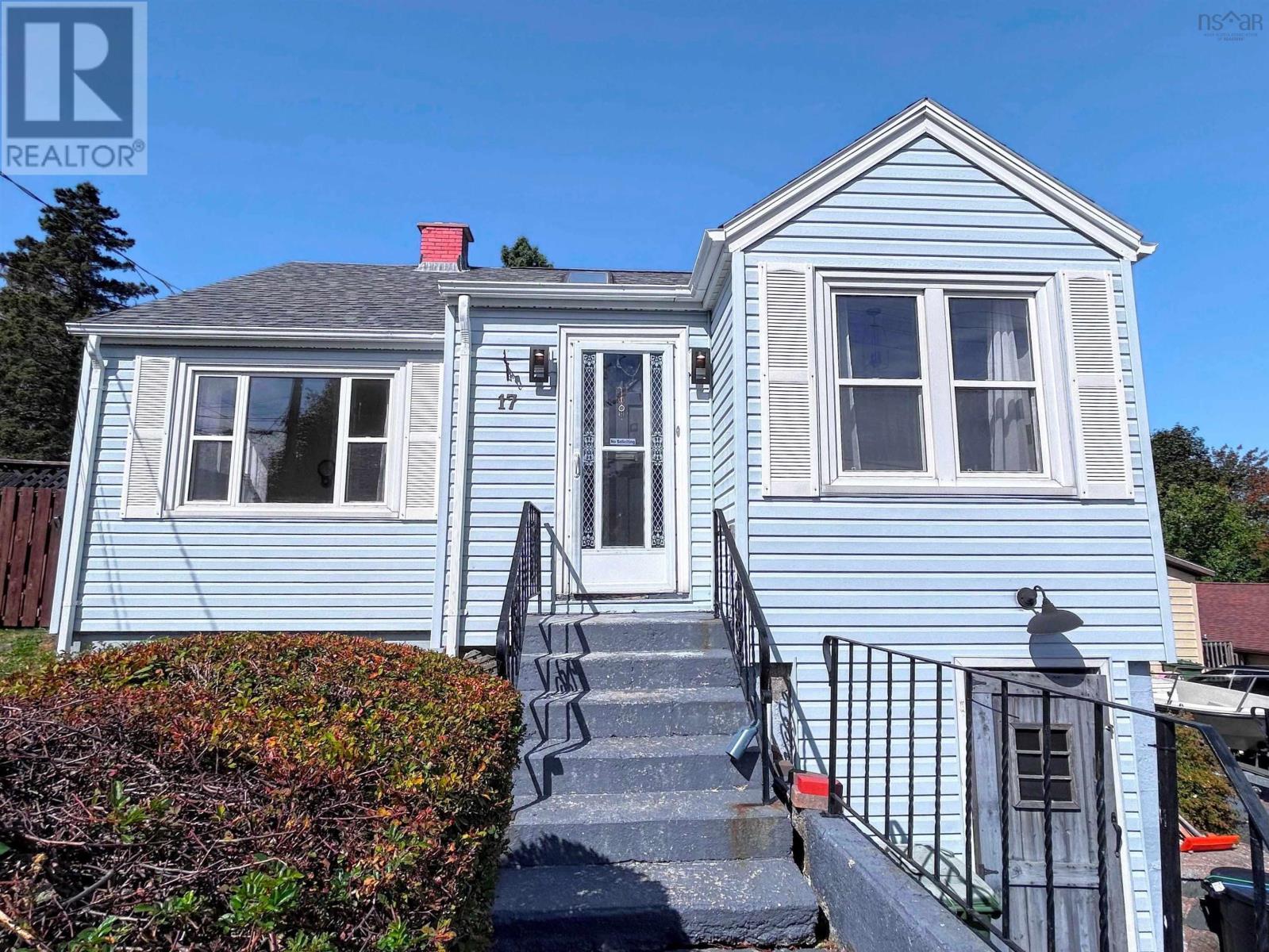 17 Rosedale Avenue, Halifax, Nova Scotia