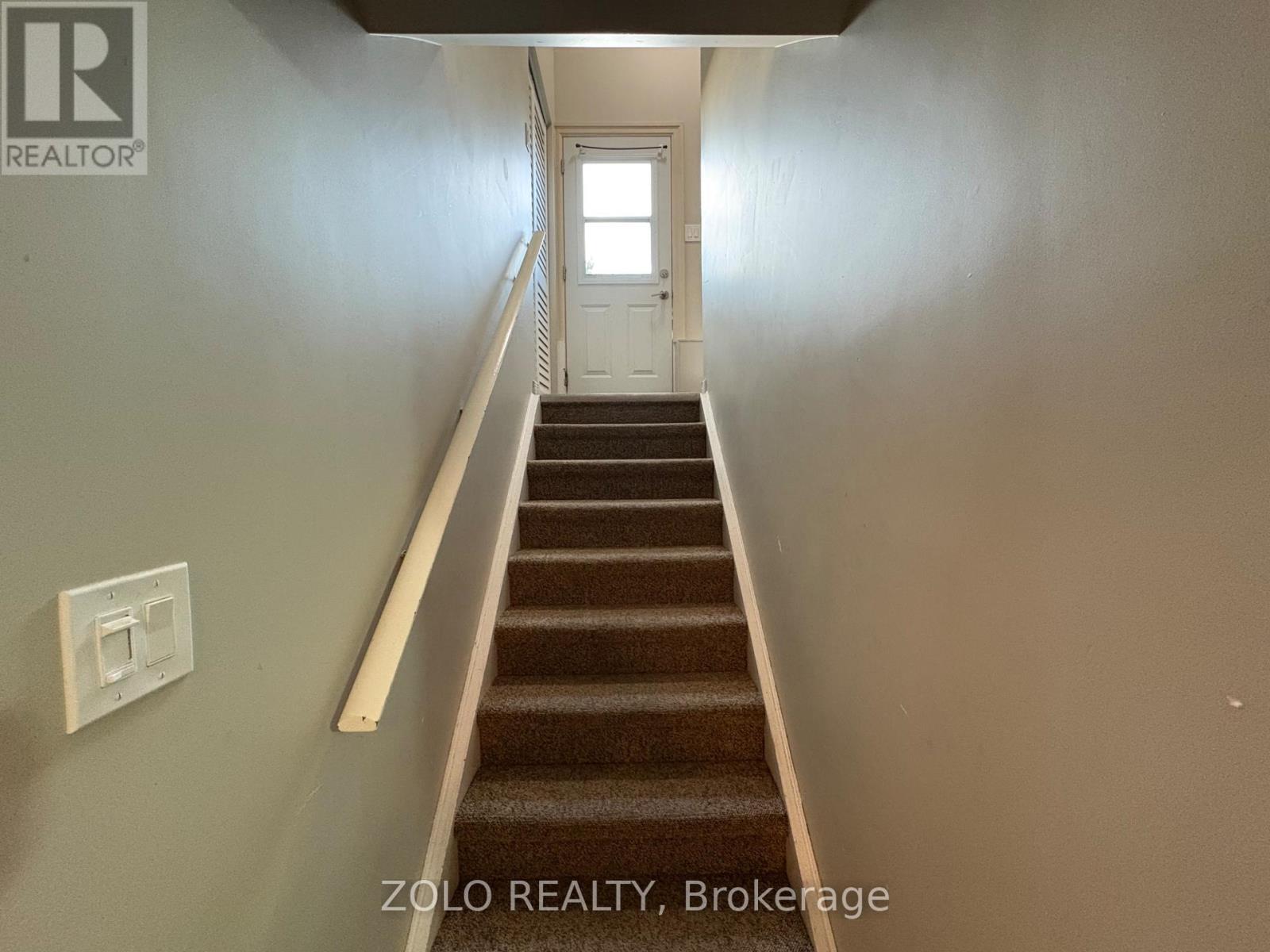 159 Erie Street, St. Thomas, Ontario  N5R 2N5 - Photo 19 - X12444796