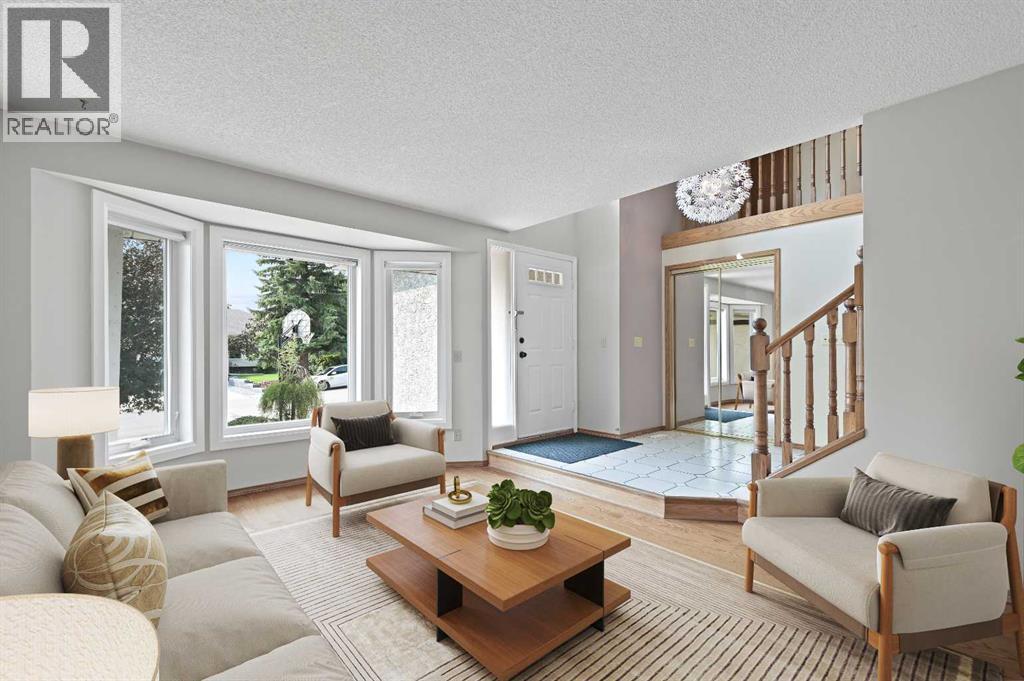 8 Edgeridge Way Nw, Calgary, Alberta  T3A 4G8 - Photo 3 - A2254943