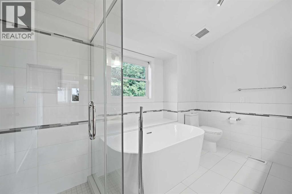 8 Edgeridge Way Nw, Calgary, Alberta  T3A 4G8 - Photo 31 - A2254943