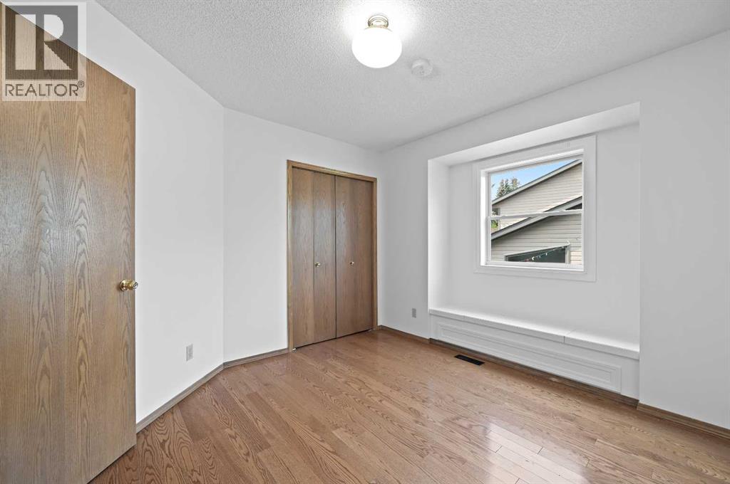 8 Edgeridge Way Nw, Calgary, Alberta  T3A 4G8 - Photo 36 - A2254943