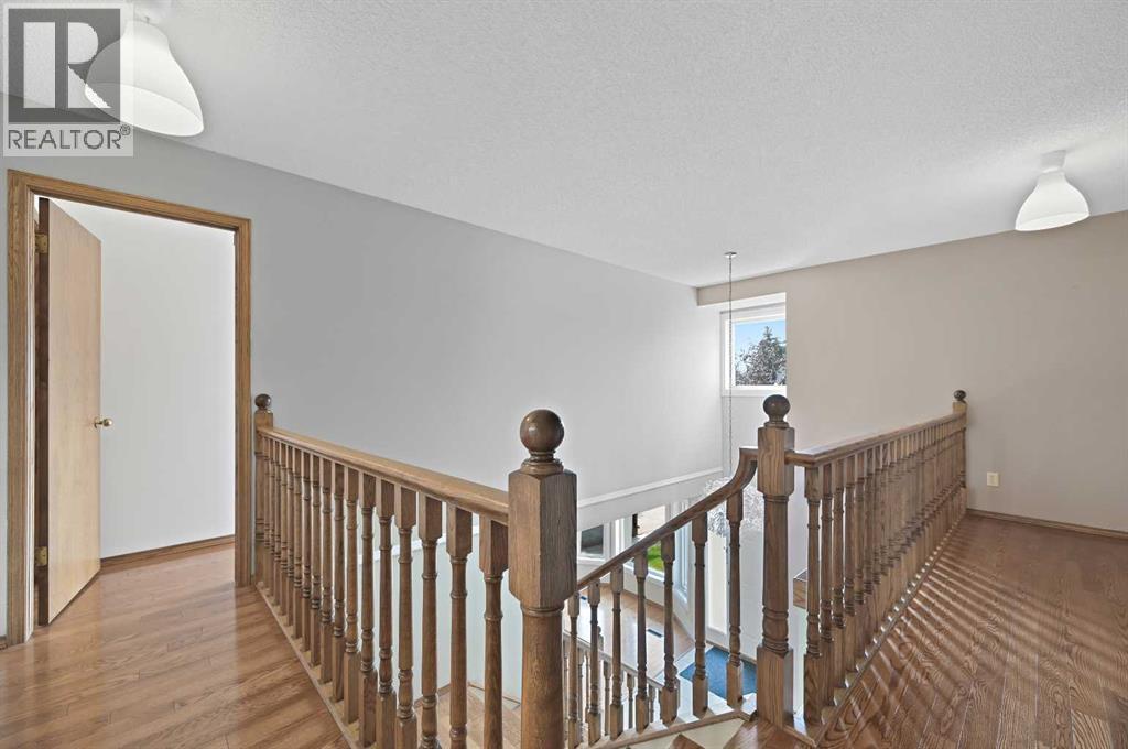 8 Edgeridge Way Nw, Calgary, Alberta  T3A 4G8 - Photo 28 - A2254943