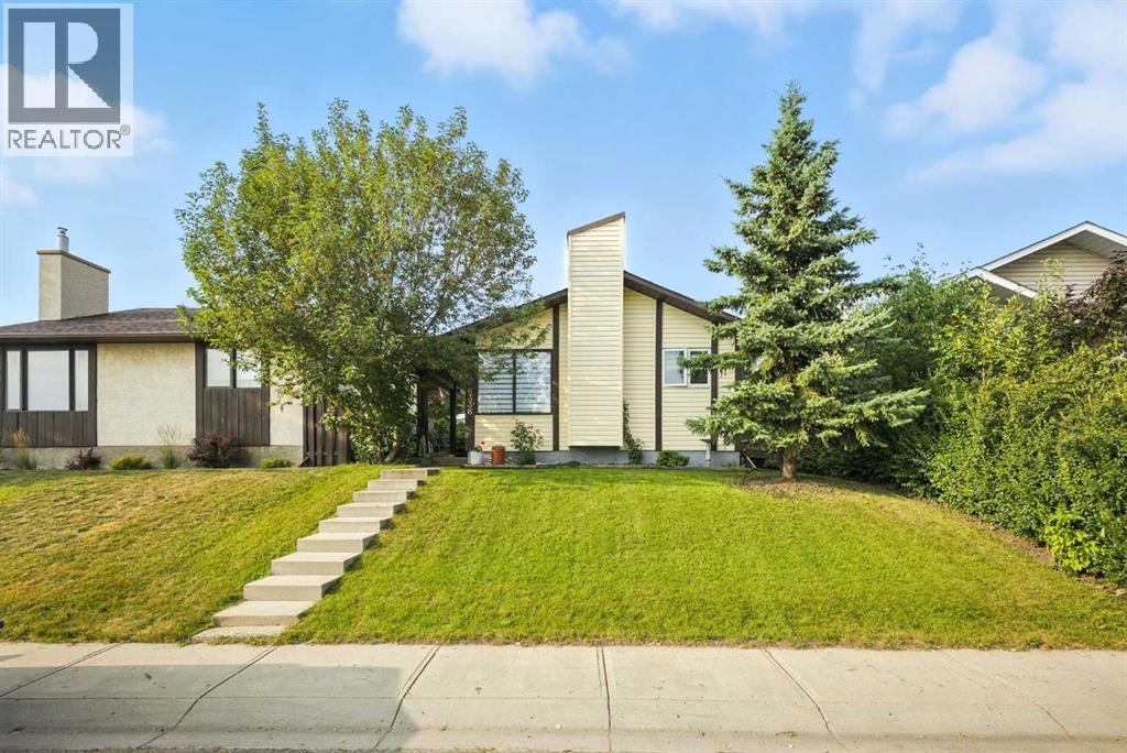 6336 Falton Road Ne, Calgary, Alberta  T3J 1K3 - Photo 2 - A2260219