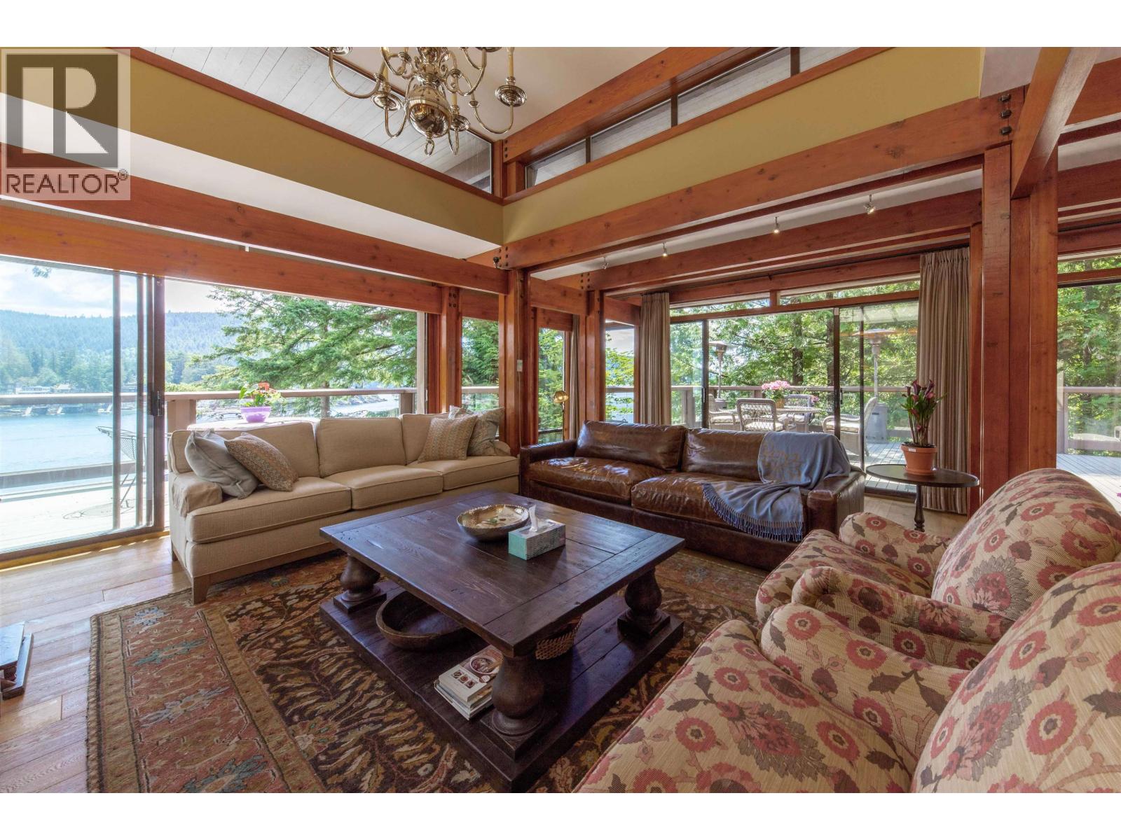 4885 Cove Cliff Place, North Vancouver, British Columbia  V7G 1H9 - Photo 14 - R3042212