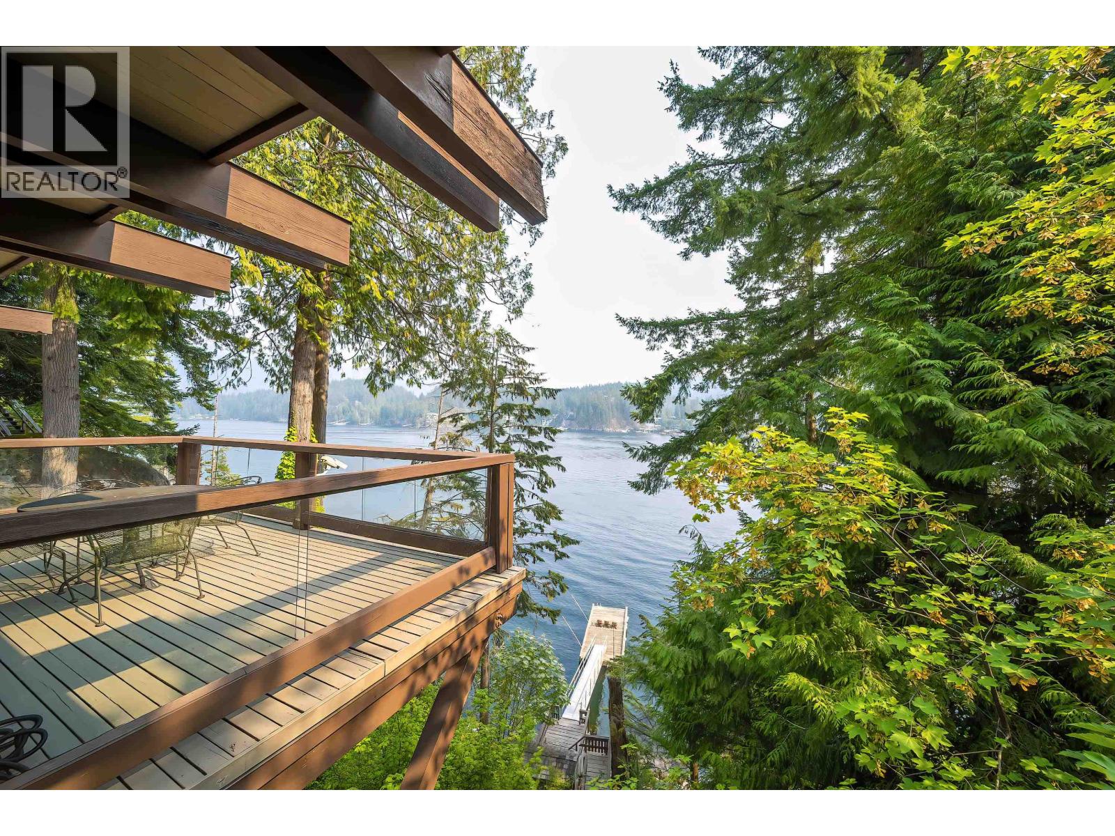 4885 Cove Cliff Place, North Vancouver, British Columbia  V7G 1H9 - Photo 7 - R3042212