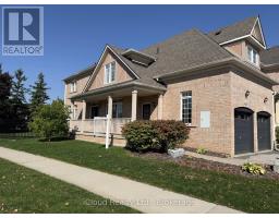 18 - 2295 ROCHESTER CIRCLE