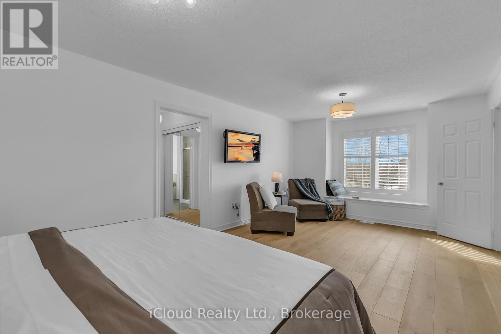 18 - 2295 Rochester Circle, Oakville, Ontario  L6M 5C9 - Photo 31 - W12366674