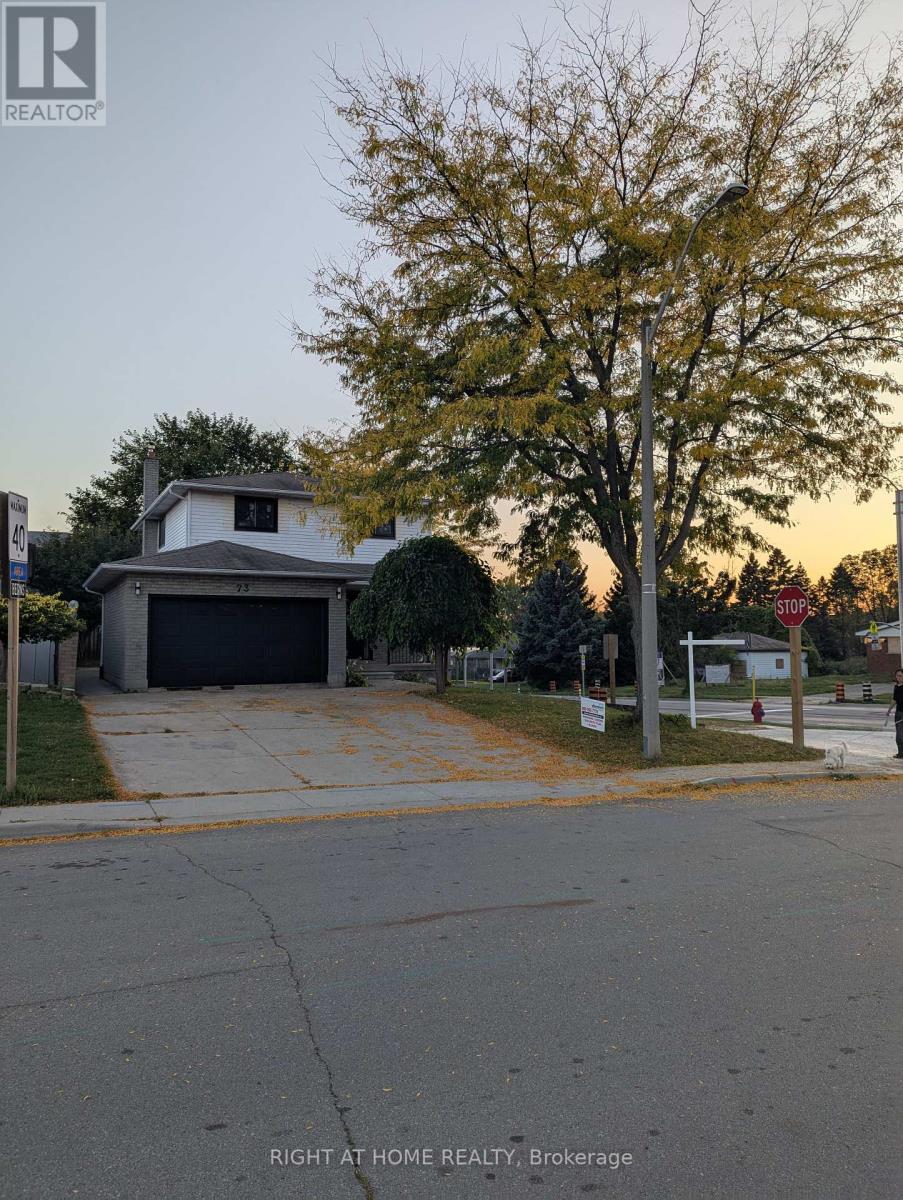 73 Skyview Drive, Hamilton (Falkirk), Ontario  L9B 1X5 - Photo 2 - X12445537