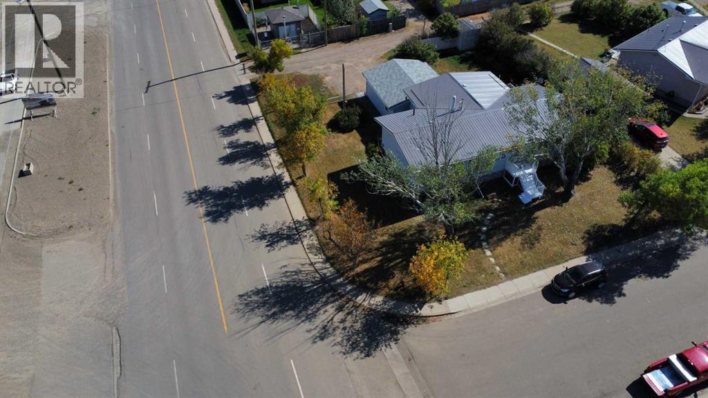 3 Long Pine Court, Duchess, Alberta  T0J 0Z0 - Photo 3 - A2257502