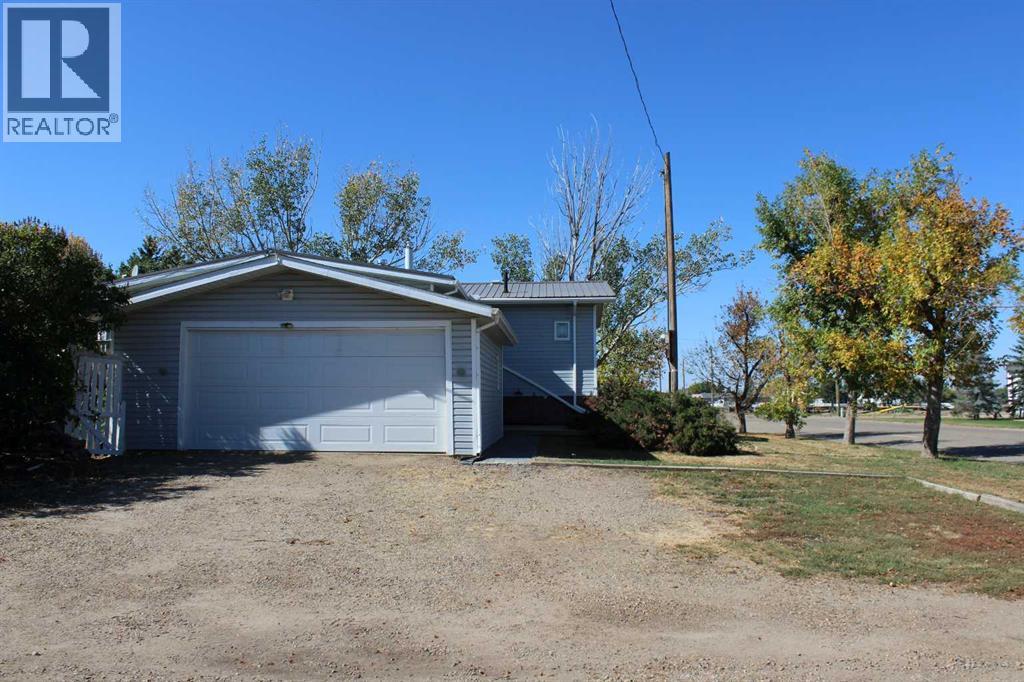3 Long Pine Court, Duchess, Alberta  T0J 0Z0 - Photo 7 - A2257502