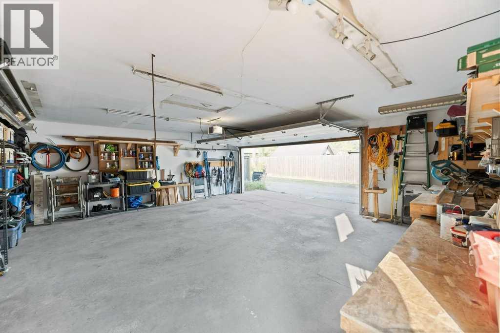 4640 81 Street Nw, Calgary, Alberta  T3B 2P4 - Photo 39 - A2260635