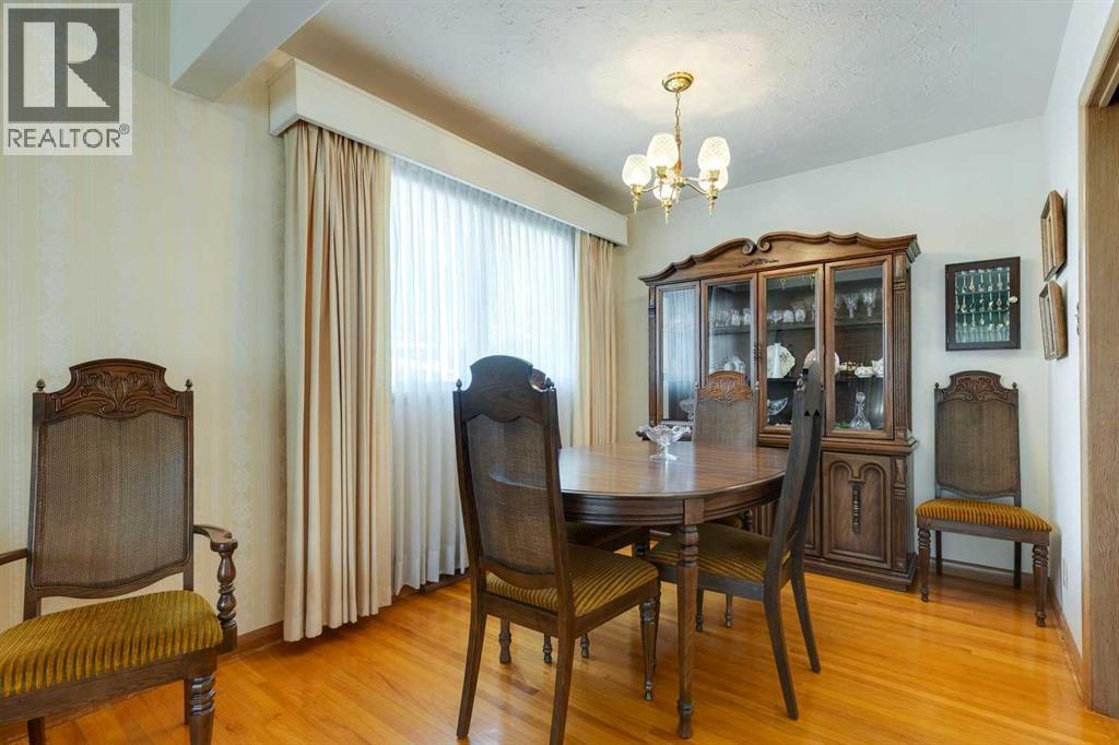 4316 45 Street Sw, Calgary, Alberta  T3E 3W1 - Photo 11 - A2262202