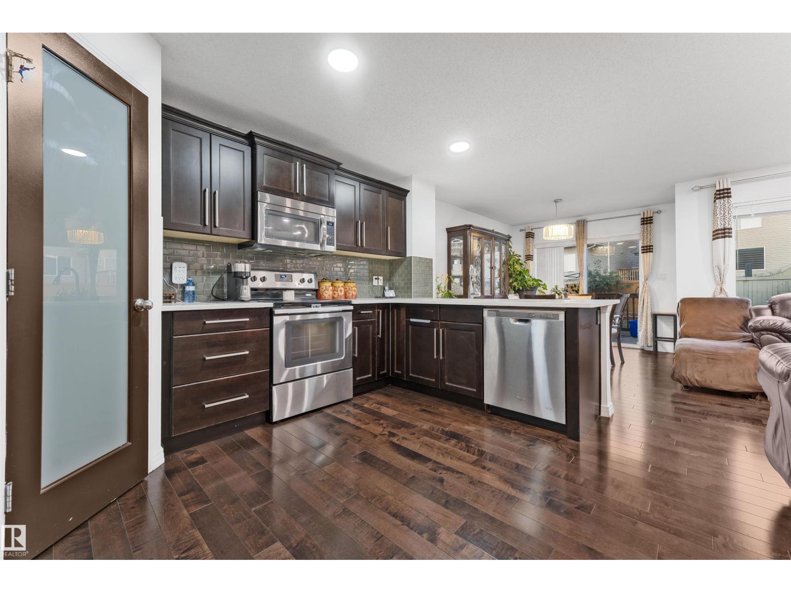 4449 6a St Nw, Edmonton, Alberta  T6T 0Z7 - Photo 10 - E4460922