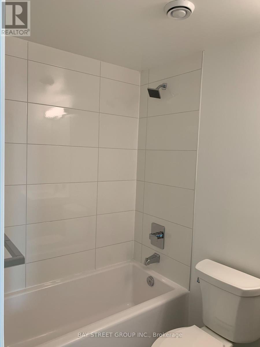 1713 - 251 Jarvis Street, Toronto, Ontario  M5B 0C3 - Photo 8 - C12445553