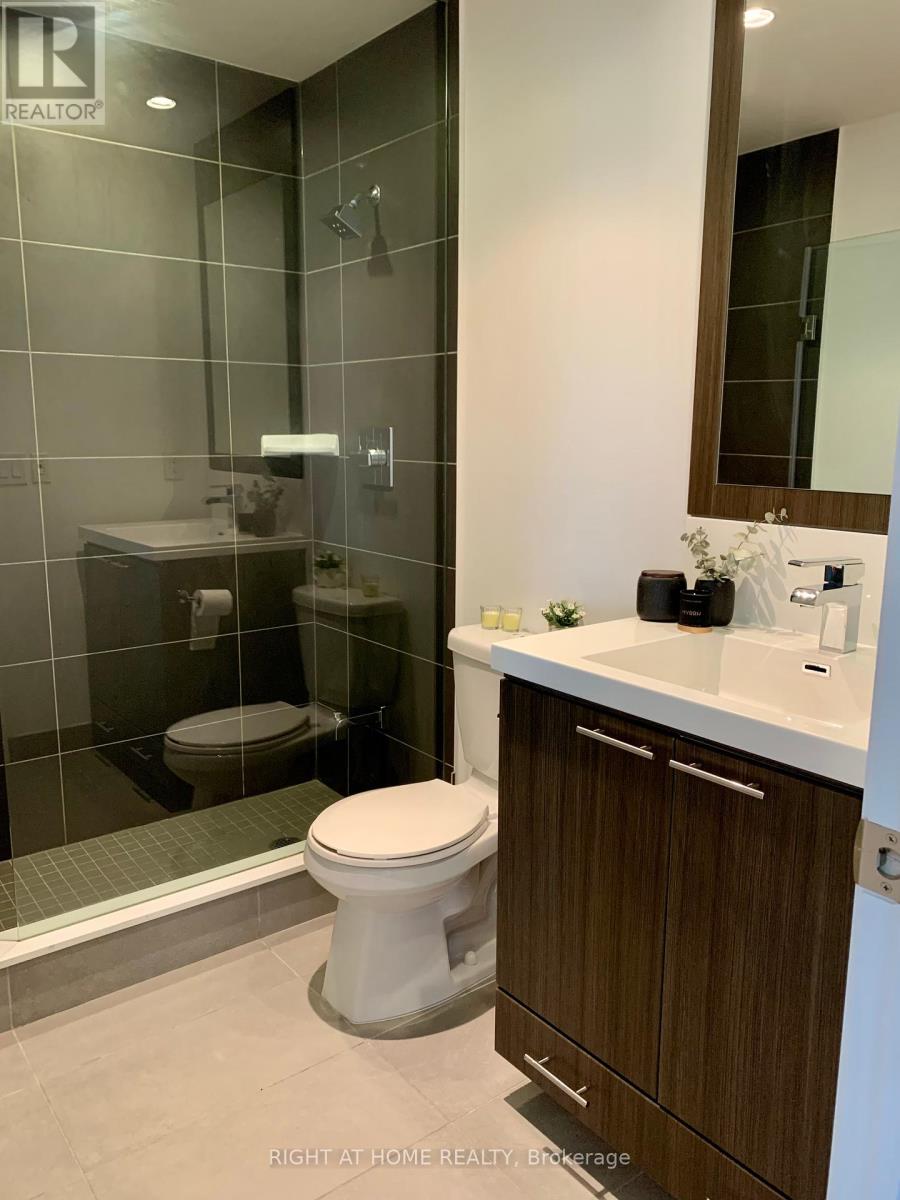 812 - 120 Harrison Garden Boulevard, Toronto, Ontario  M2N 0H1 - Photo 11 - C12445554