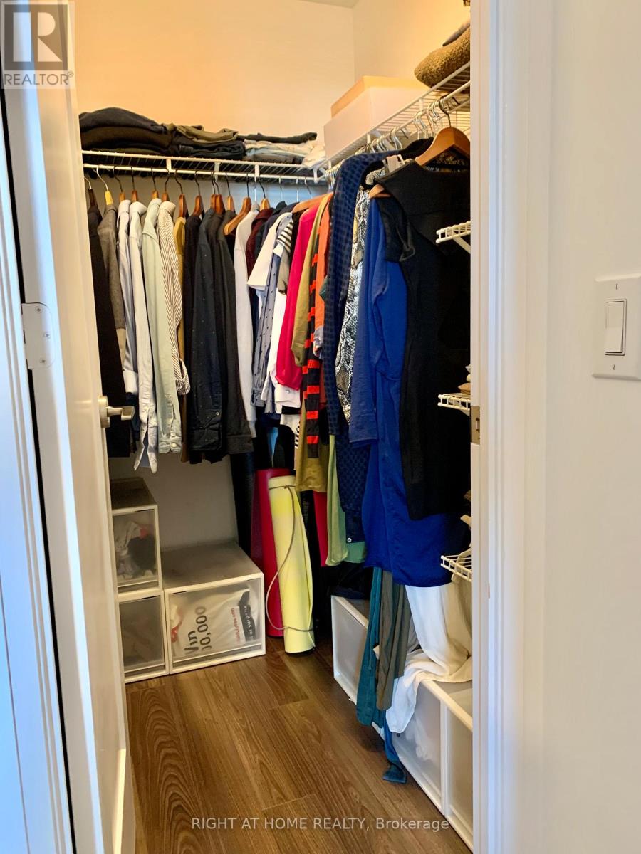 812 - 120 Harrison Garden Boulevard, Toronto, Ontario  M2N 0H1 - Photo 13 - C12445554