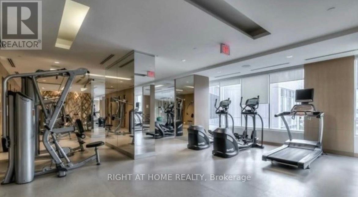 812 - 120 Harrison Garden Boulevard, Toronto, Ontario  M2N 0H1 - Photo 14 - C12445554