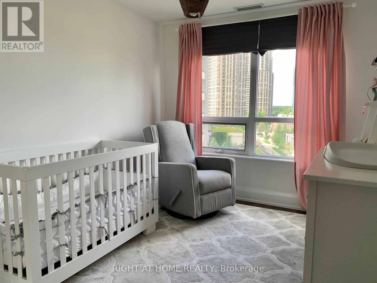 812 - 120 Harrison Garden Boulevard, Toronto, Ontario  M2N 0H1 - Photo 9 - C12445554