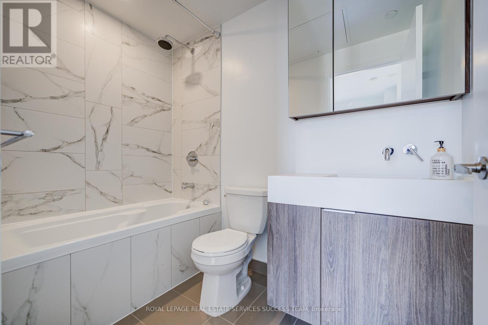 2110 A - 15 Lower Jarvis Street, Toronto (Waterfront Communities), Ontario  M5E 0C4 - Photo 17 - C12445555