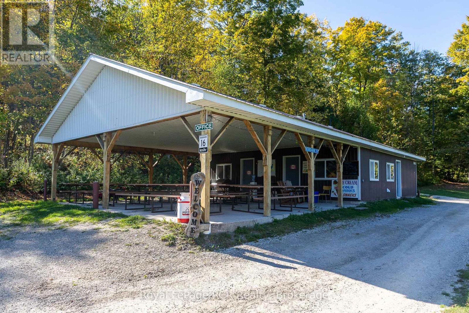 452 Bruce Rd. 11, Saugeen Shores, Ontario  N0G 2N0 - Photo 19 - X12445557