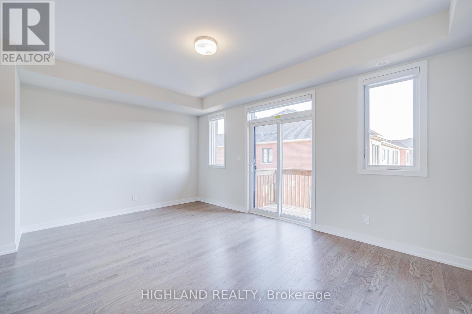 1170 Dartmouth Crescent, Oakville, Ontario  K1V 6J7 - Photo 16 - W12445545