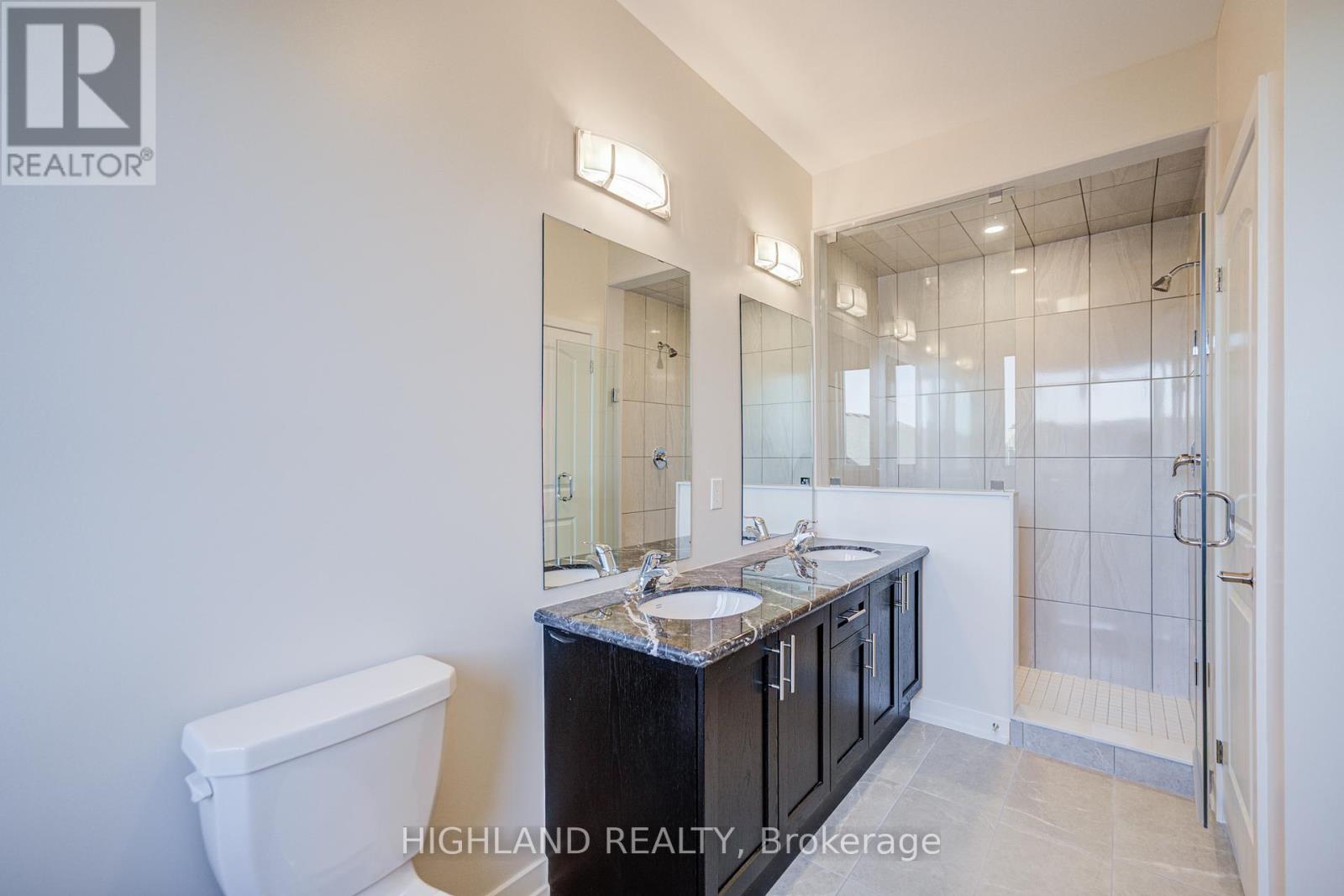 1170 Dartmouth Crescent, Oakville, Ontario  K1V 6J7 - Photo 24 - W12445545