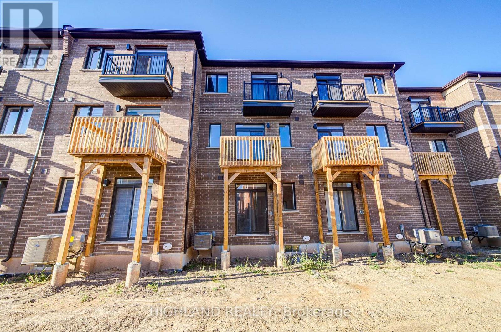 1170 Dartmouth Crescent, Oakville, Ontario  K1V 6J7 - Photo 32 - W12445545