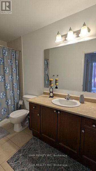 749 Scott Boulevard, Milton, Ontario  L9T 0Y3 - Photo 4 - W12445546