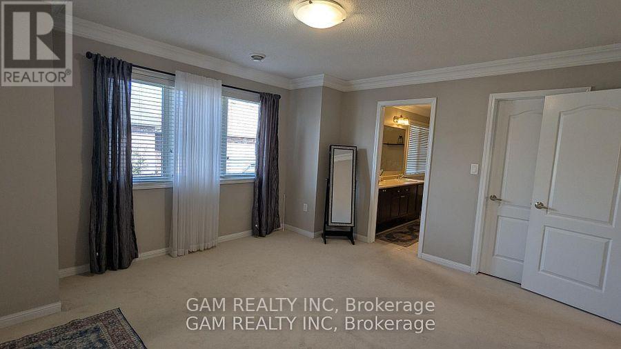 749 Scott Boulevard, Milton, Ontario  L9T 0Y3 - Photo 7 - W12445546