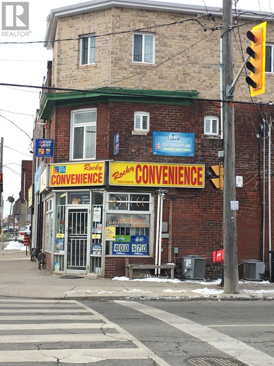301 - 2466 St Clair Avenue W, Toronto, Ontario  M6N 1L3 - Photo 7 - W12445549