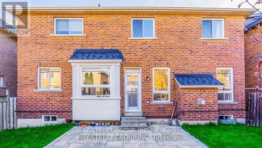 2292 Blue Oak Circle, Oakville, Ontario  L6M 5J4 - Photo 18 - W12445551