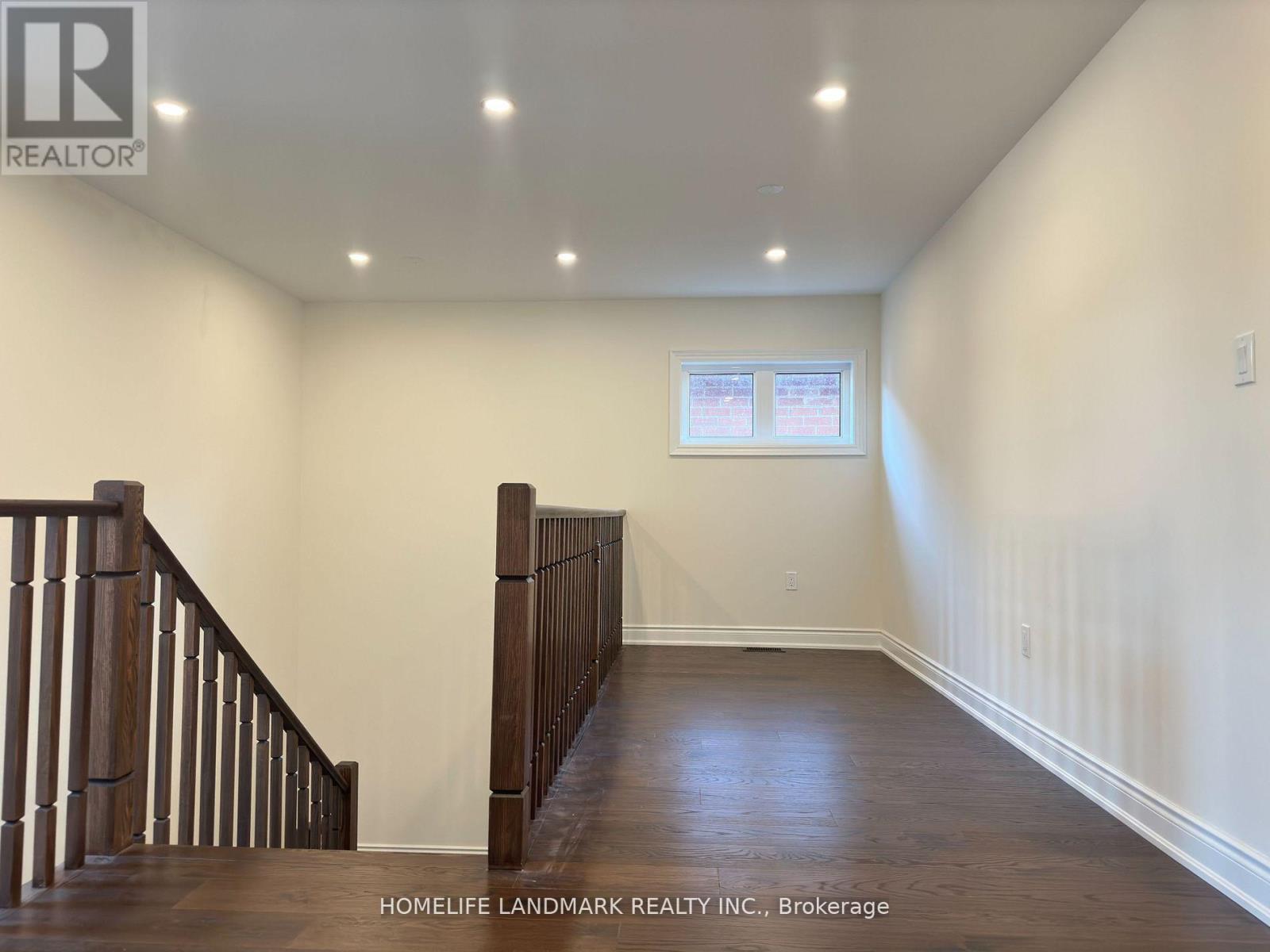 36 Upbound Court, East Gwillimbury, Ontario  L9N 0W5 - Photo 14 - N12445548