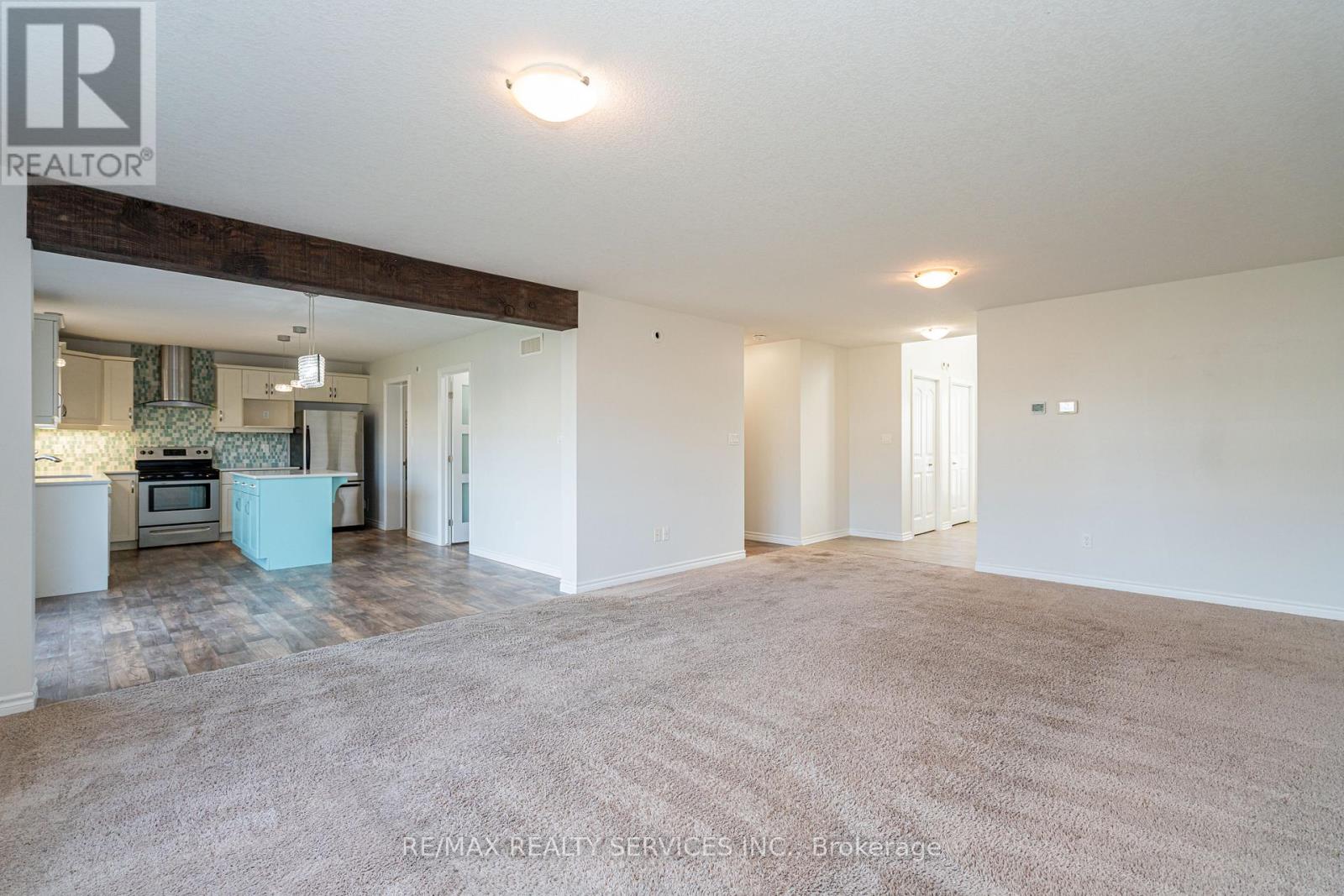 25 Acorn Trail, St. Thomas, Ontario  N5R 0H5 - Photo 8 - X12445550