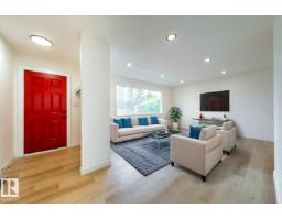 6708 132 AV NW Delwood