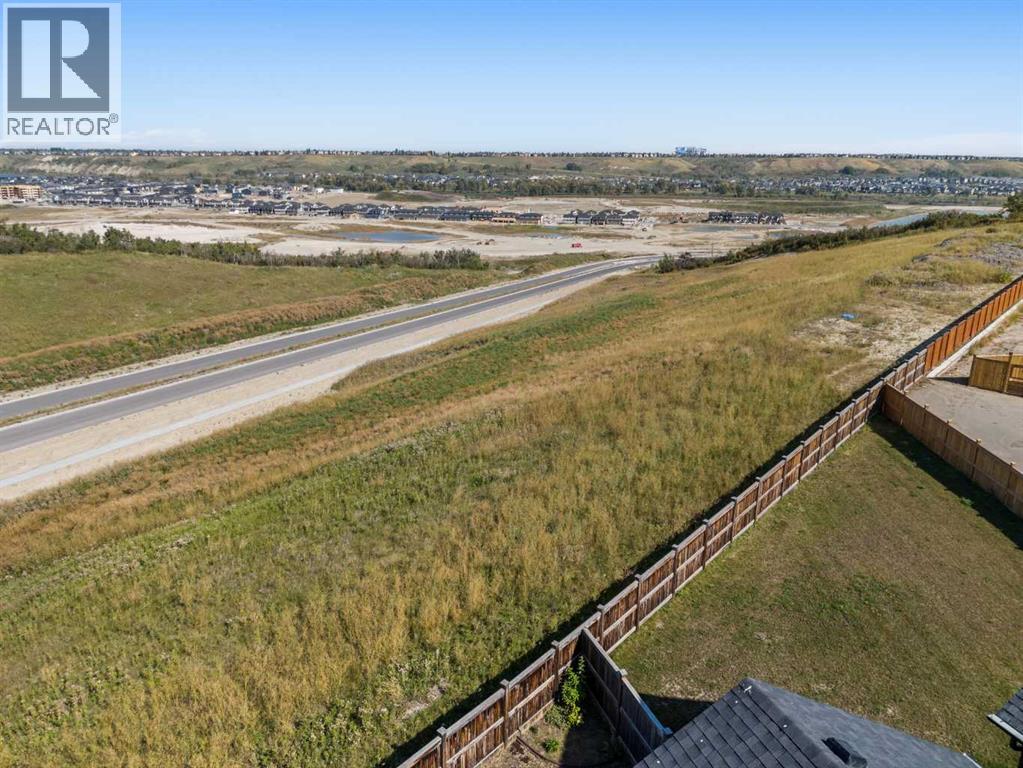 135 Legacy Reach Manor Se, Calgary, Alberta  T2X 2C5 - Photo 5 - A2257302