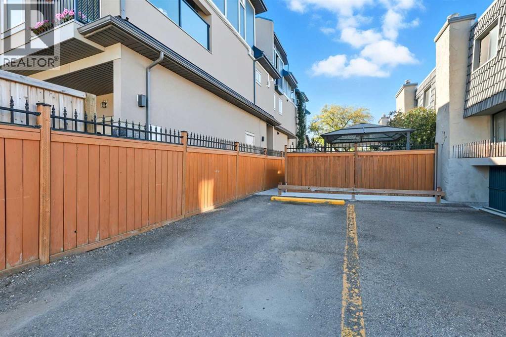 2, 2412 30 Street Sw, Calgary, Alberta  T3E 2M1 - Photo 27 - A2261895