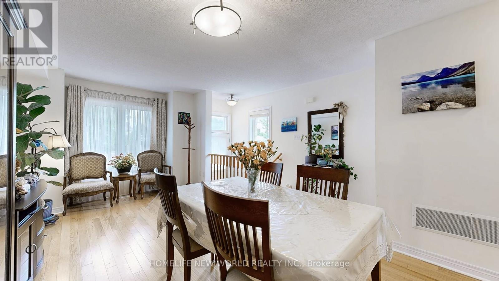 49 Kawneer Terrace, Toronto, Ontario  M1P 0C2 - Photo 10 - E12445559