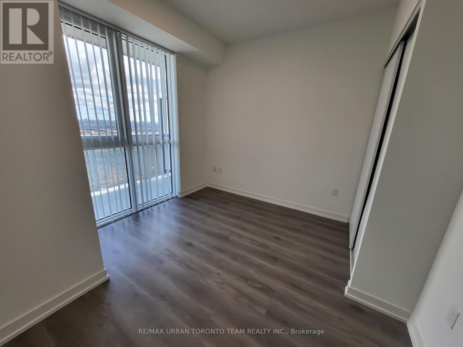 3907 - 28 Interchange Way, Vaughan, Ontario  L4K 0P8 - Photo 6 - N12445556