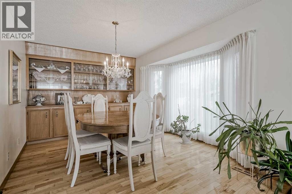 620 Deer Side Place Se, Calgary, Alberta  T2J 6A2 - Photo 16 - A2260010