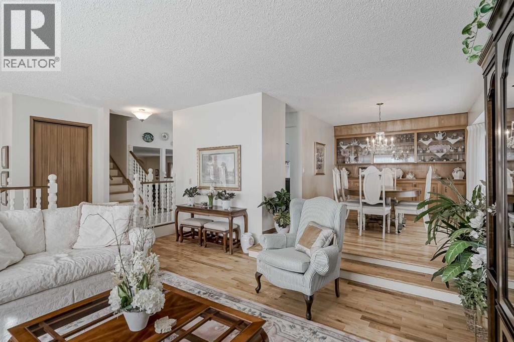 620 Deer Side Place Se, Calgary, Alberta  T2J 6A2 - Photo 15 - A2260010